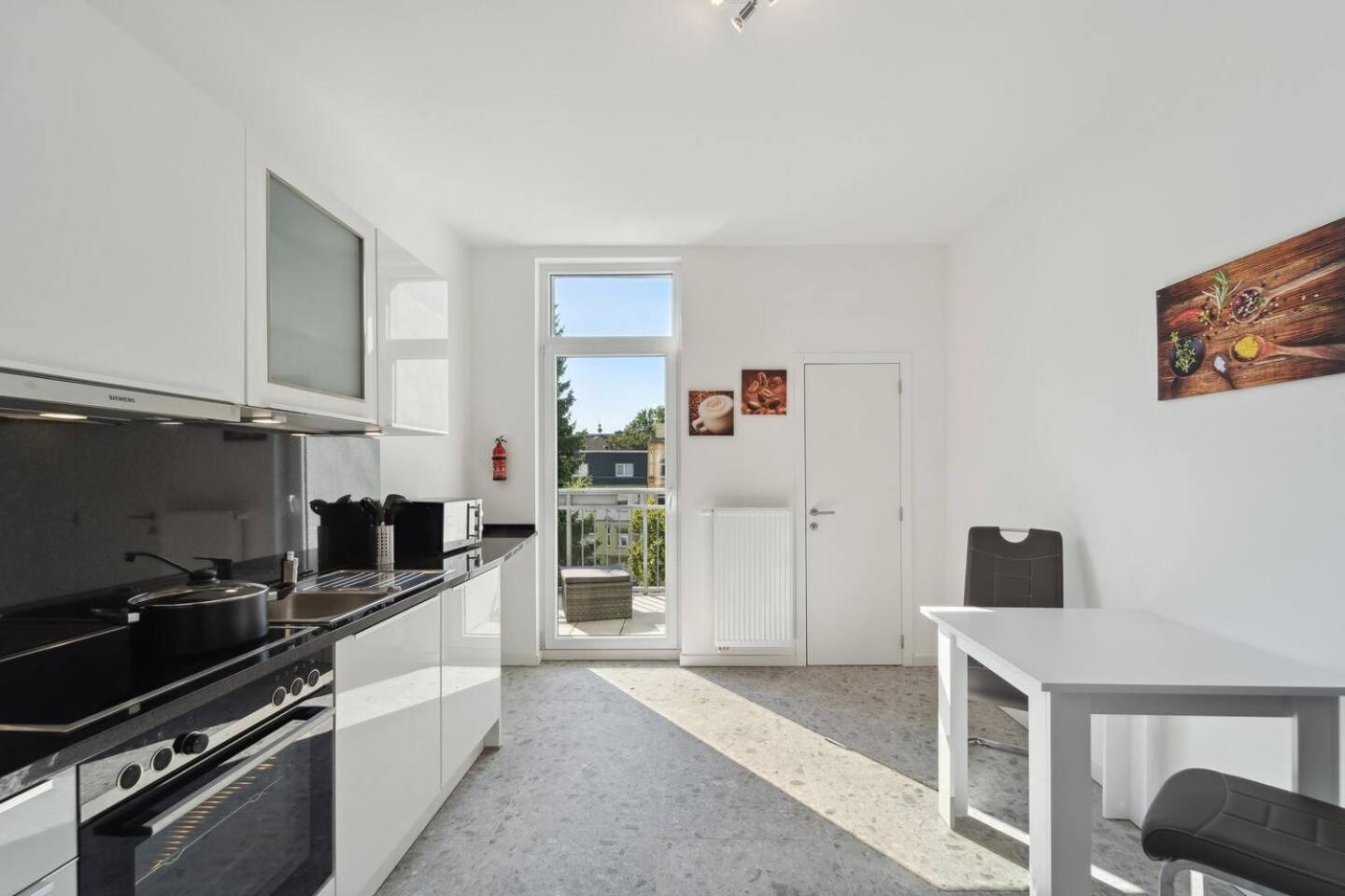 Infinity Stay Ferienapartments Rheinstrasse Wilhelmshaven Exterior photo