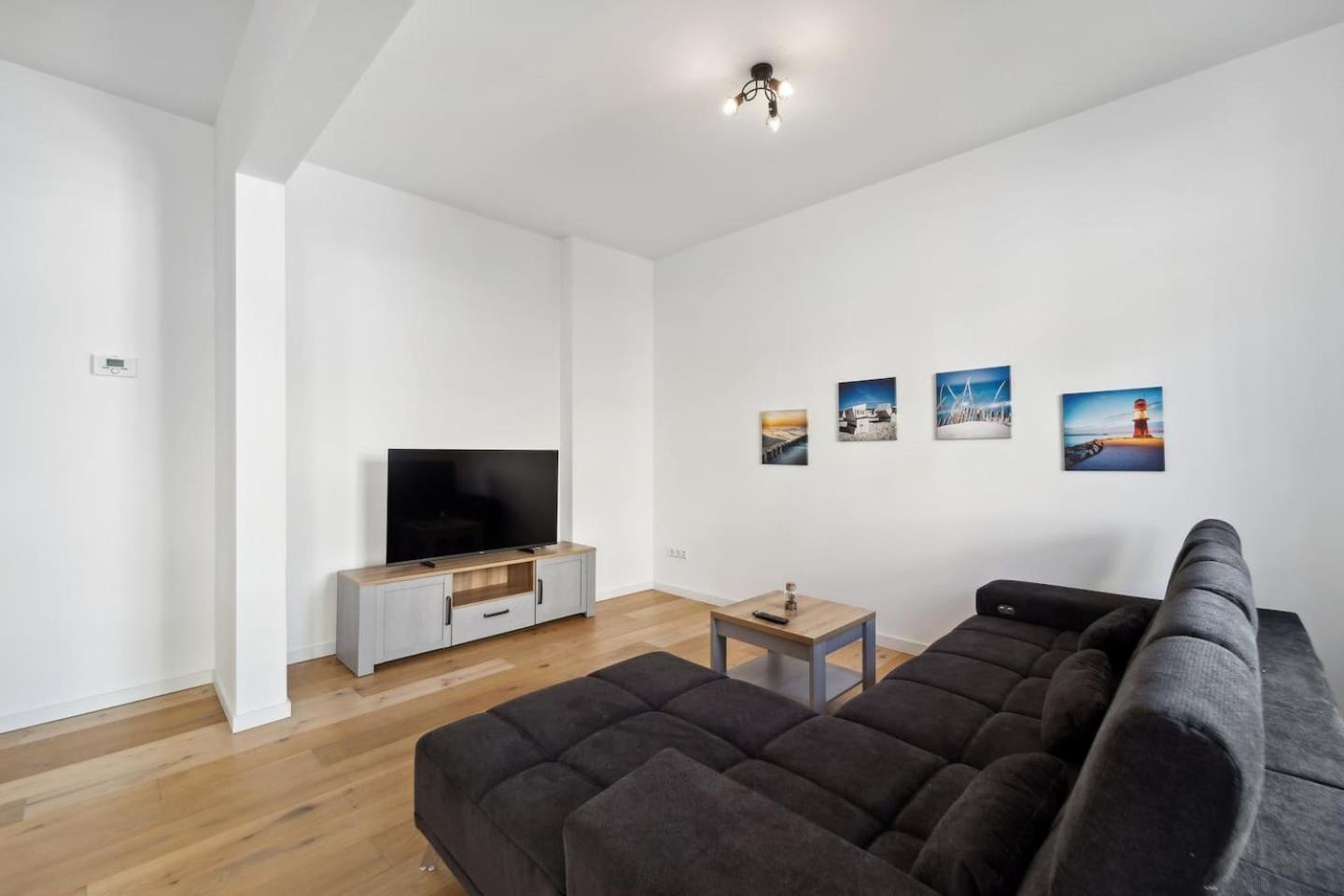 Infinity Stay Ferienapartments Rheinstrasse Wilhelmshaven Exterior photo