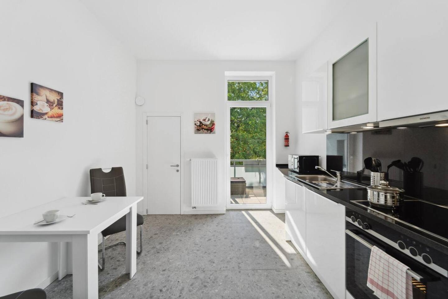 Infinity Stay Ferienapartments Rheinstrasse Wilhelmshaven Exterior photo