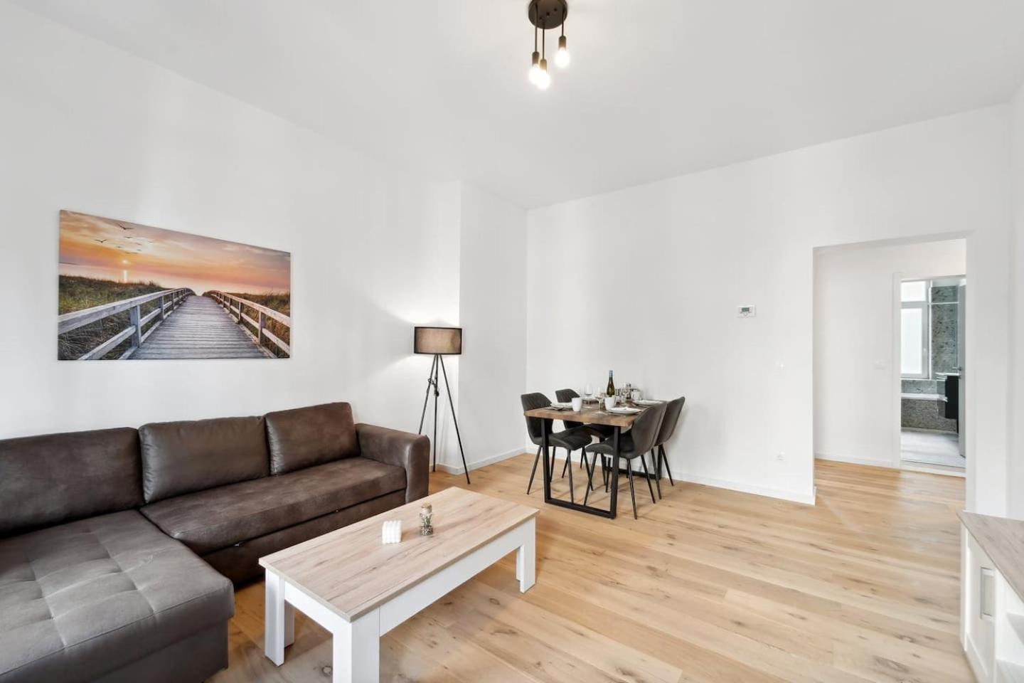 Infinity Stay Ferienapartments Rheinstrasse Wilhelmshaven Exterior photo