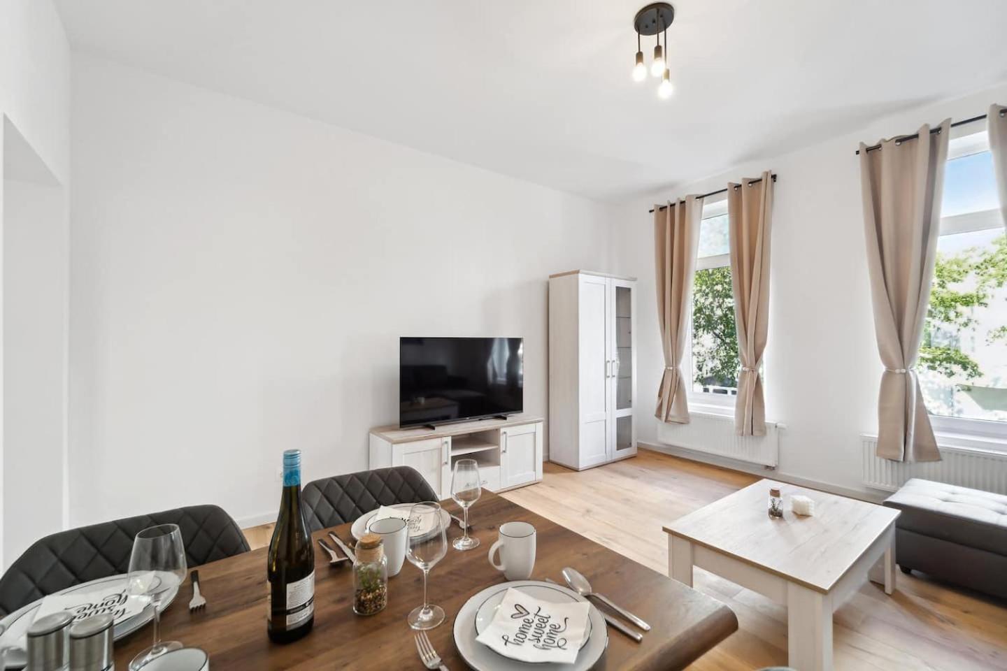 Infinity Stay Ferienapartments Rheinstrasse Wilhelmshaven Exterior photo