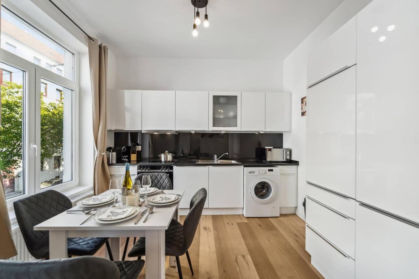 Infinity Stay Ferienapartments Rheinstrasse Wilhelmshaven Exterior photo