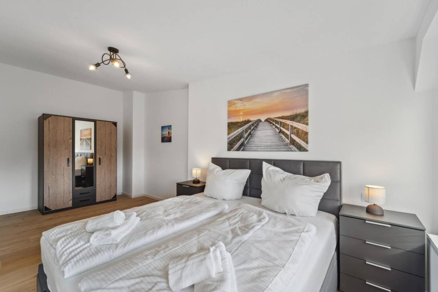 Infinity Stay Ferienapartments Rheinstrasse Wilhelmshaven Exterior photo