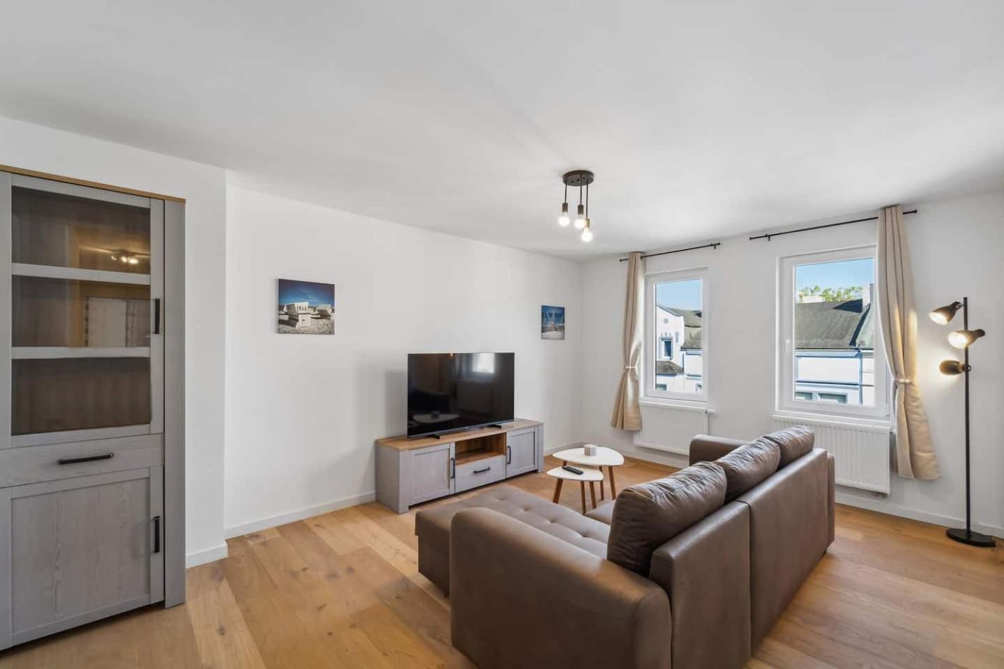Infinity Stay Ferienapartments Rheinstrasse Wilhelmshaven Exterior photo