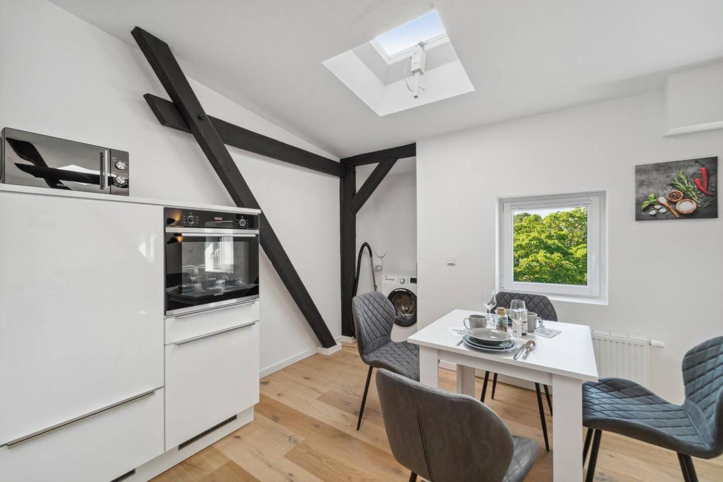 Infinity Stay Ferienapartments Rheinstrasse Wilhelmshaven Exterior photo